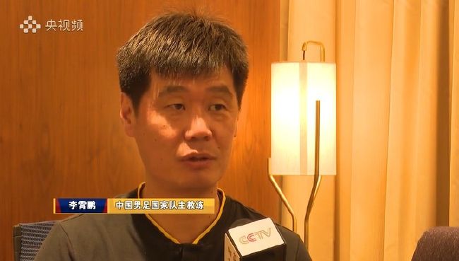 法甲德甲多队关注伊东纯也 尼斯处于领跑位置法国媒体TeamFootball报道，多支法国和德国球队有意引进兰斯的30岁进攻型中场伊东纯也。